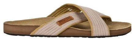 Protest Pingaa Slaps